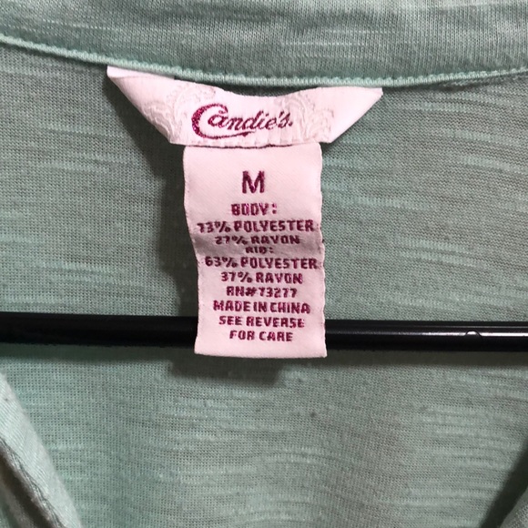 Mint/light blue button down blouse! - Picture 3 of 4